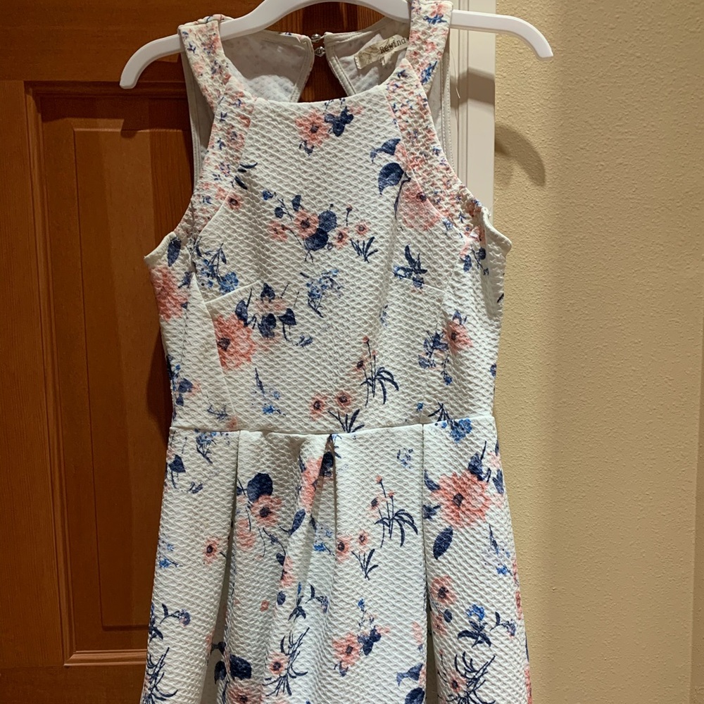 Rewind Mini/Knee Length Floral Knit Dress